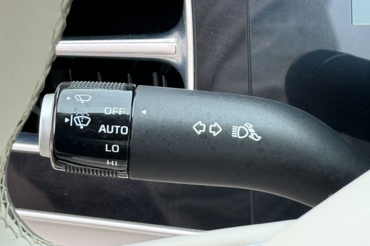 飞凡汽车 飞凡R7 2022款 旗舰高阶版中控内饰7006