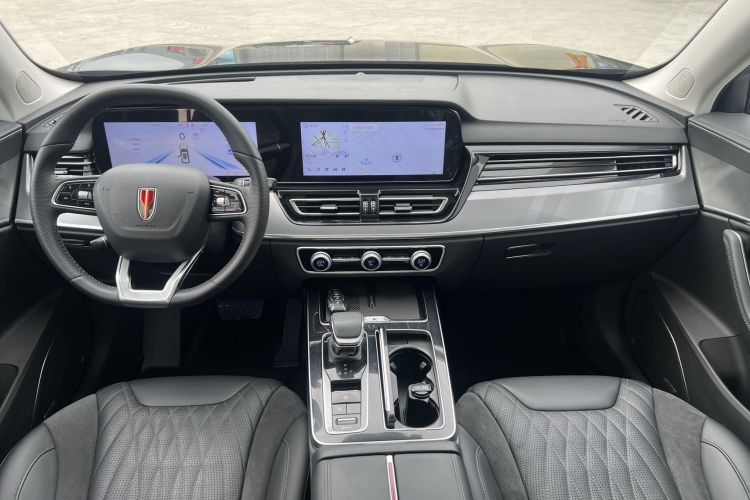 红旗HS5 2023款 2.0T 旗享Pro版中控内饰7001