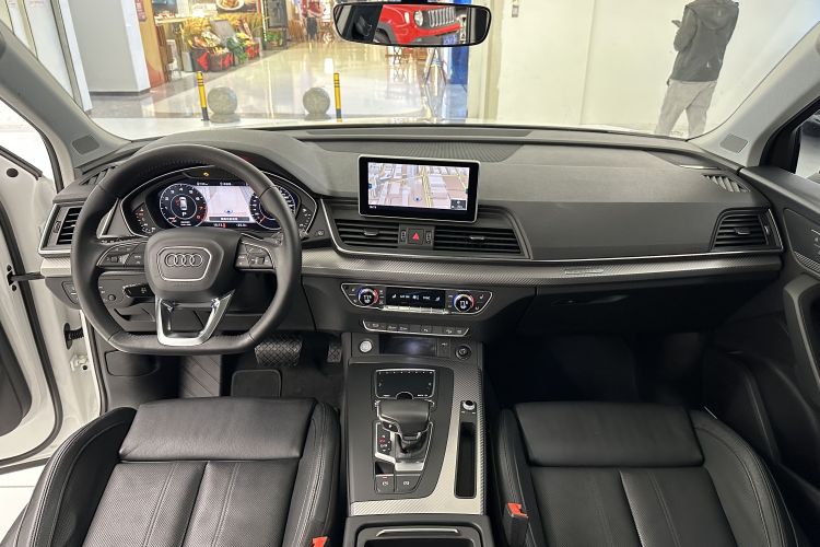 奥迪Q5L 2018款 45 TFSI 尊享运动型 国V中控内饰7003