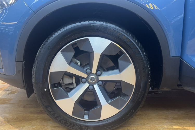 沃尔沃XC40 2023款 B4 四驱智远豪华版局部细节9001