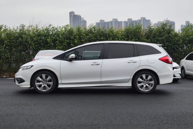 本田 杰德 2016款 1.8L 自动舒适精英版 5座车身外观6005