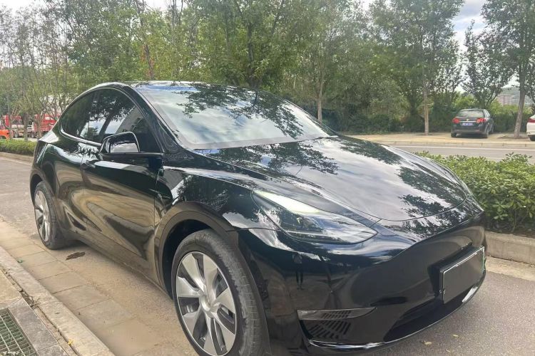 特斯拉 Model Y 2022款 改款 后轮驱动版车身外观6002