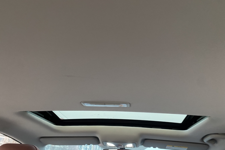 长安 逸动 2022款 PLUS 蓝鲸NE 1.4T GDI DCT尊贵版中控内饰7007