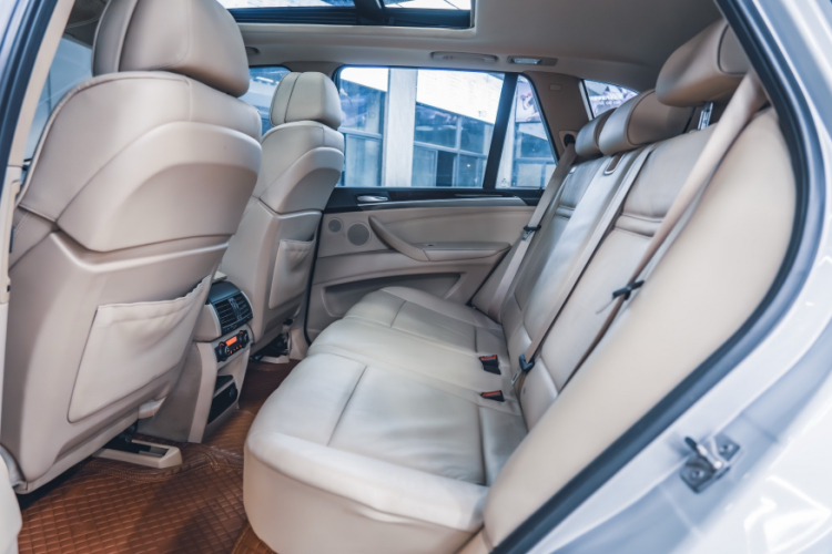 宝马X5(进口) 2011款 xDrive50i 领先型车身外观6008