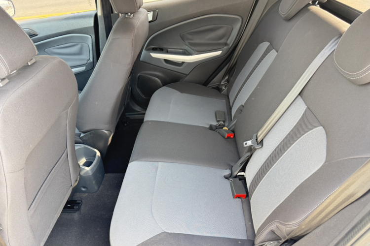 福特 翼搏 2013款 1.5L 手动风尚型中控内饰7002