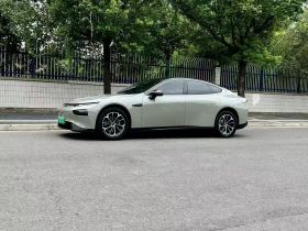 小鹏P7 2023款 586E