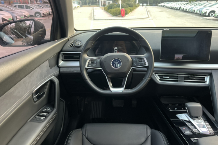 比亚迪 宋Pro新能源 2019款 DM 1.5T 四驱性能版豪华型中控内饰7006