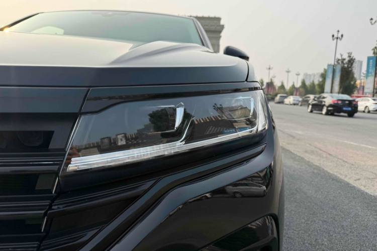 大众 途锐 2019款 3.0TSI 锐锋版 国VI车身外观6006