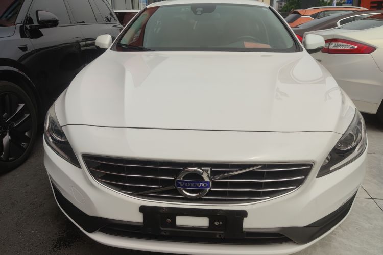 沃尔沃S60 2015款 S60L 2.0T 智行版车身外观6001