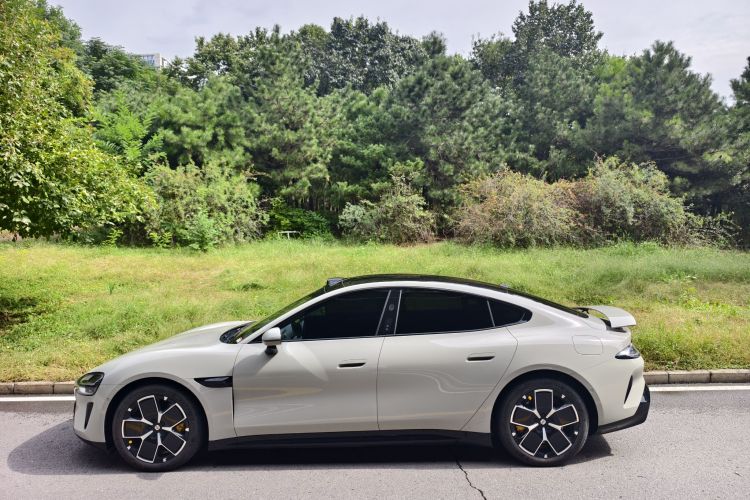 小米汽车 小米SU7 2024款 四驱超长续航高阶智驾Max版车身外观6015