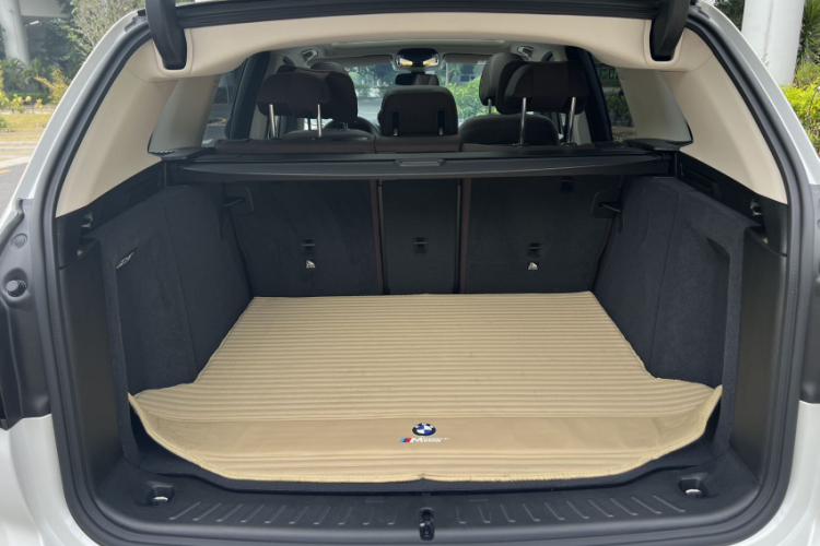 宝马iX3 2022款 改款 领先型局部细节23