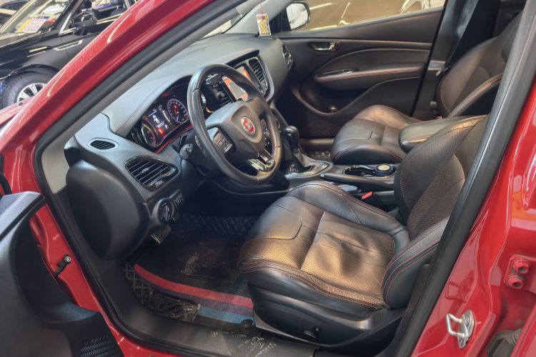 菲亚特 致悦 2014款 1.4T 自动运动版局部细节19