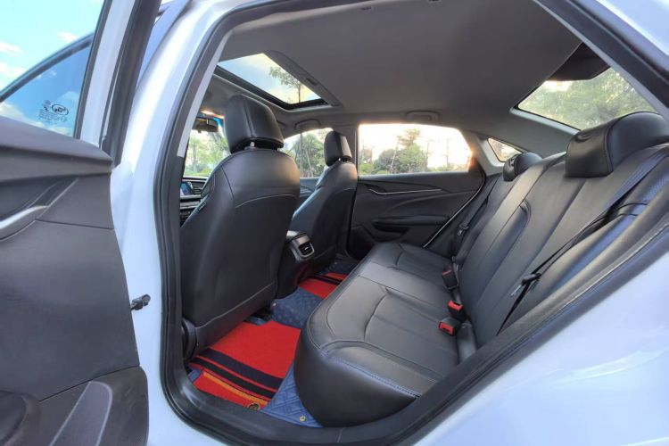 别克 英朗 2021款 改款 典范 1.5L 自动精英型中控内饰7003