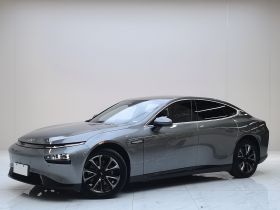 小鹏P7 2020款 670N