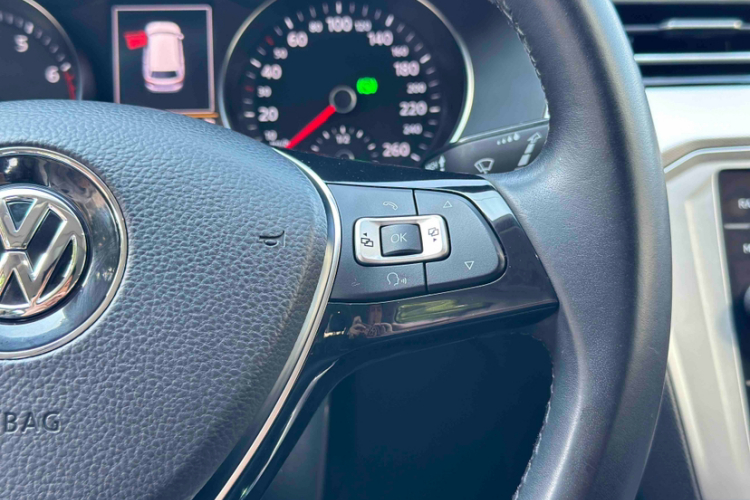 大众 蔚揽 2018款 380TSI 两驱舒行版中控内饰7010