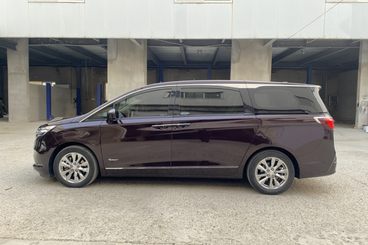 别克GL8 2020款 Avenir艾维亚 六座贤礼版车身外观6005