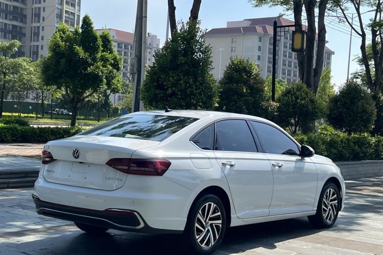 大众 朗逸 2023款 1.5L 自动五百万版车身外观6008