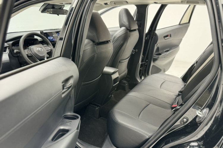 丰田 锋兰达 2024款 2.0L CVT领先版中控内饰7001