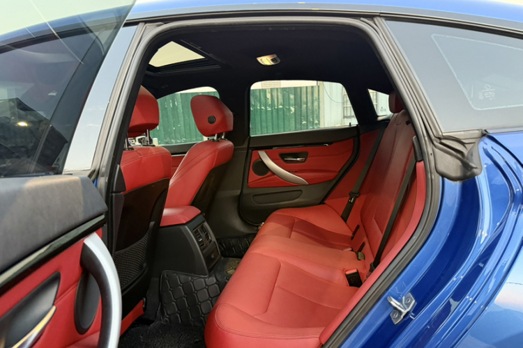 宝马4系 2016款 430i Gran Coupe M运动型中控内饰7011