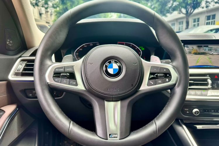 宝马3系 2020款 改款 325Li M运动曜夜套装局部细节13