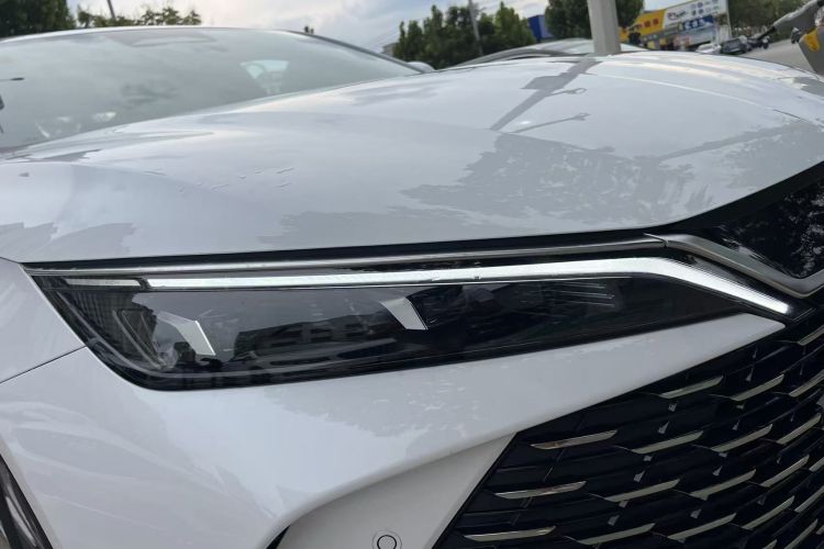 比亚迪 秦L 2025款 DM-i 智驾版 80KM领先型车身外观6007