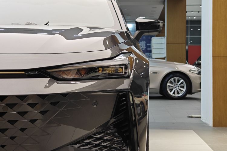 长安UNI-V 2024款 1.5T 尊贵型局部细节36