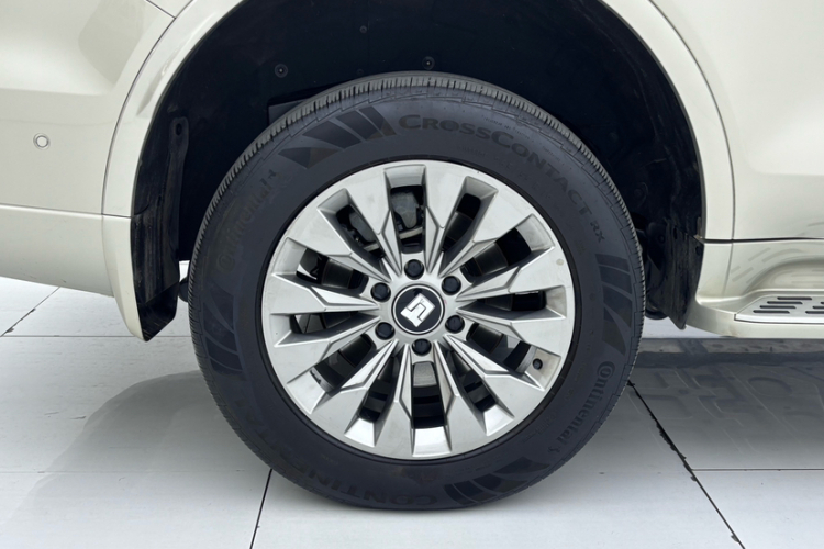 坦克500新能源 2025款 Hi4-Z车身外观6002