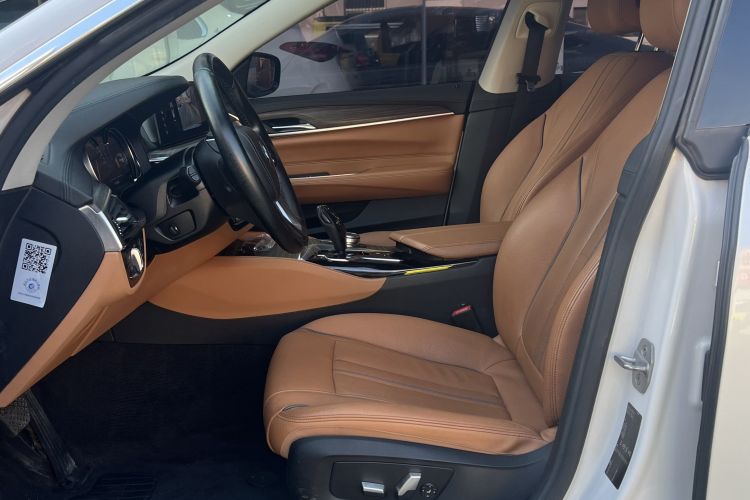 宝马6系GT 2018款 630i 豪华设计套装局部细节19