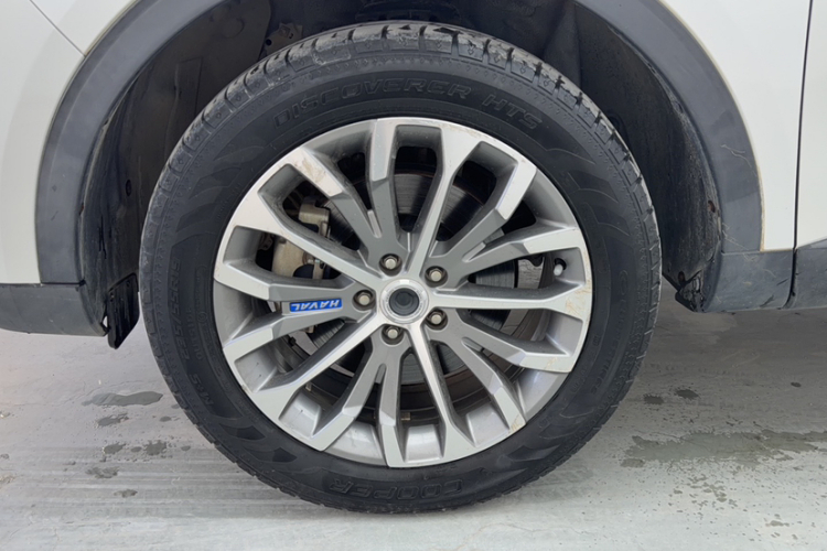 哈弗H6 2017款 蓝标 2.0T 自动两驱智尚型车身外观6011