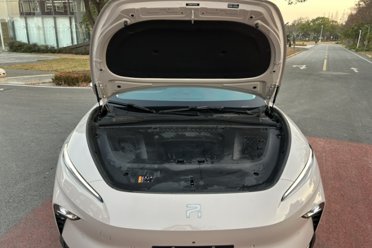 飞凡汽车 飞凡F7 2023款 改款 性能Pro版车身外观6014