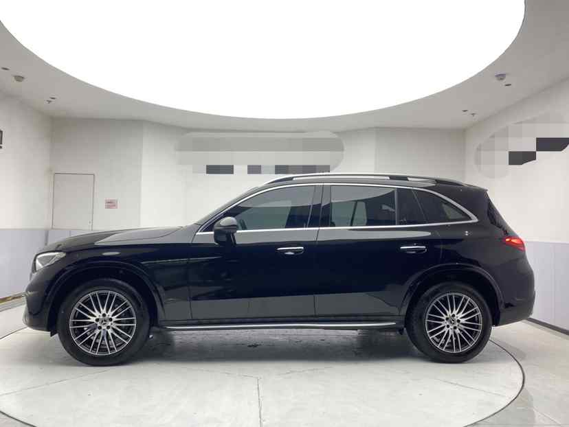 奔驰GLC 2024款 改款 GLC 300 L 4MATIC 动感型 5座(2)