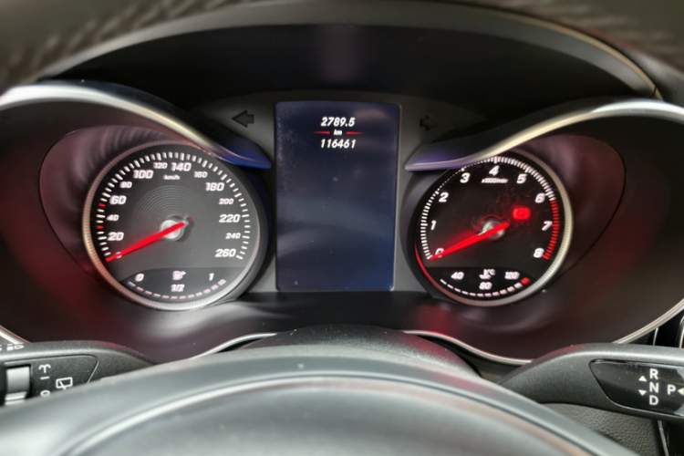 奔驰GLC 2017款 GLC 260 4MATIC 豪华型中控内饰15