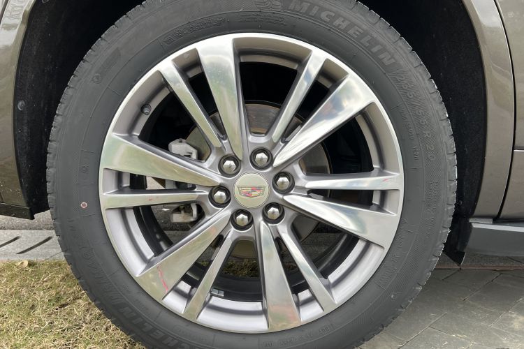 凯迪拉克XT6 2020款 28T 六座四驱铂金运动版车身外观6007