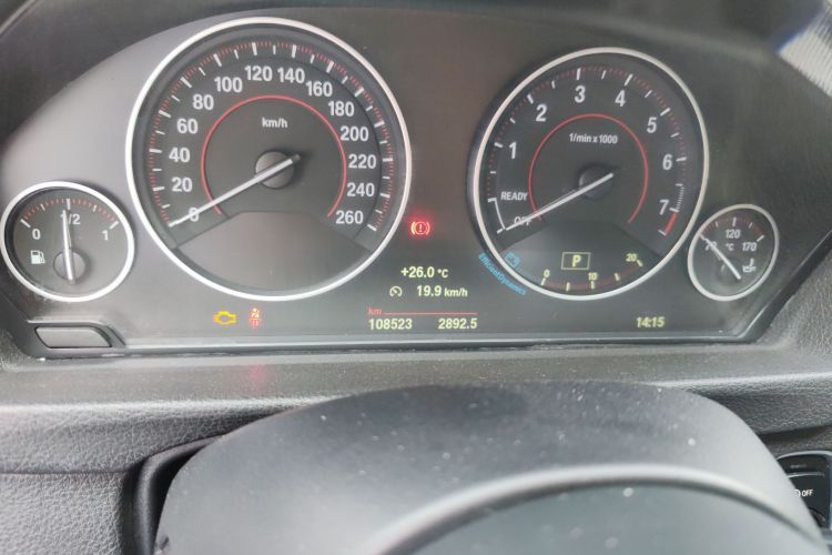 宝马3系GT 2014款 328i 设计套装型中控内饰15