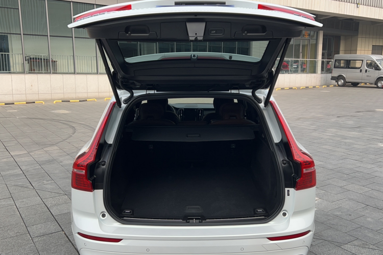 沃尔沃XC60 2023款 B5 四驱智逸豪华版局部细节23