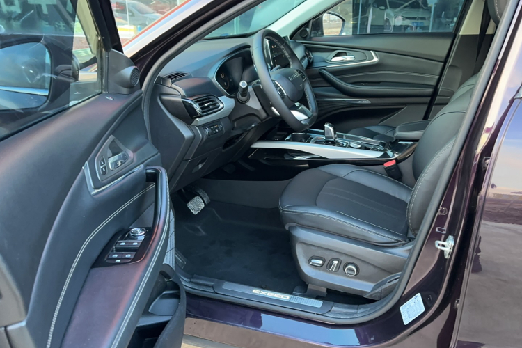 星途凌云 2019款 1.6T 两驱钻石版中控内饰7001