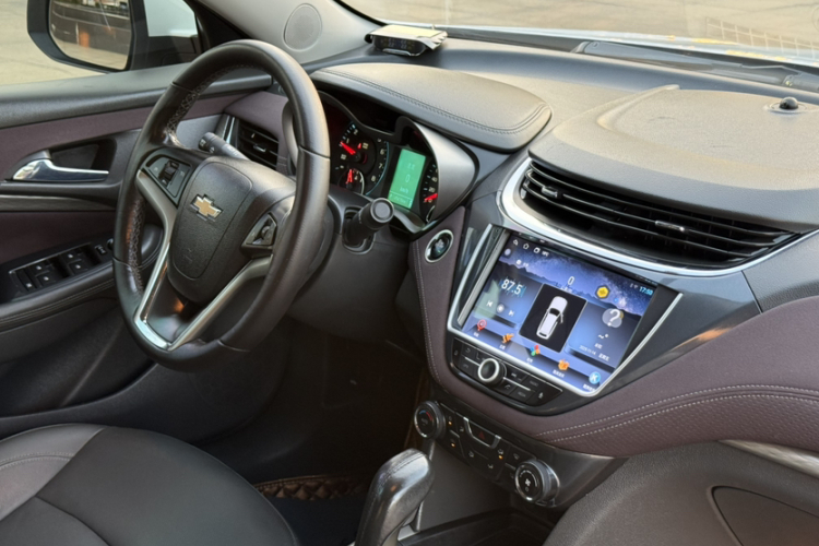 雪佛兰 迈锐宝 2017款 1.5T 自动豪华版中控内饰7010