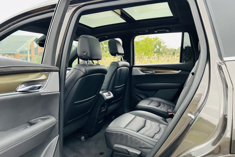 凯迪拉克XT6 2020款 28T 六座四驱铂金运动版中控内饰7006