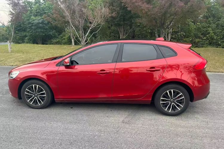 沃尔沃V40 2018款 T3 智逸版车身外观6003