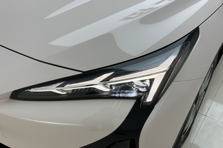 ARCFOX极狐 极狐 阿尔法S5 2024款 560PRO 185kW局部细节36