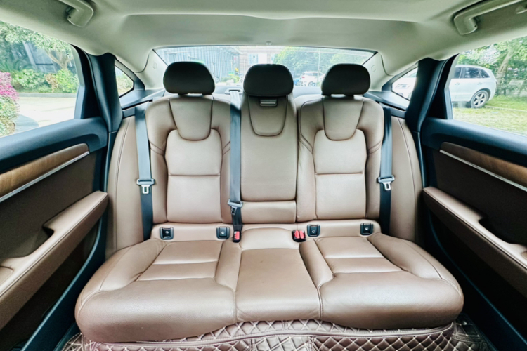 沃尔沃S90 2020款 T5 智逸豪华版局部细节9001