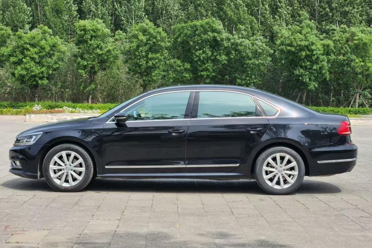 大众 帕萨特 2016款 330TSI DSG御尊版车身外观6003