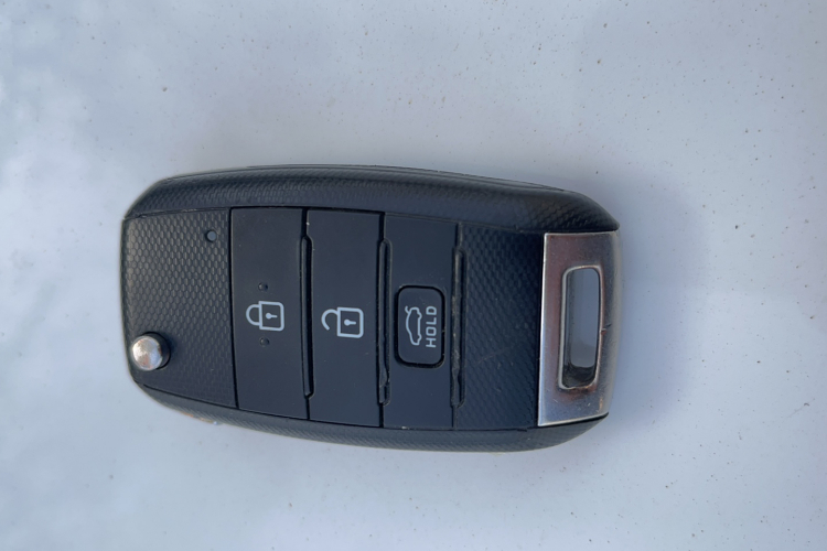 起亚K3 2017款  1.6L 自动15周年特别版GLS中控内饰7001