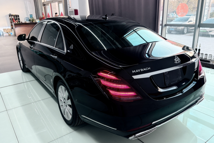 奔驰S级 2014款 S 320 L 商务型车身外观6003