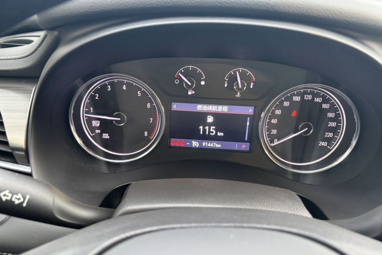 别克 君越 2020款 652T 豪华型中控内饰15