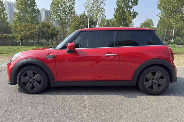 MINI 2022款 1.5T ONE车身外观6001
