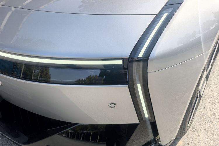 小鹏P7 2025款 702 长续航 Ultra局部细节36