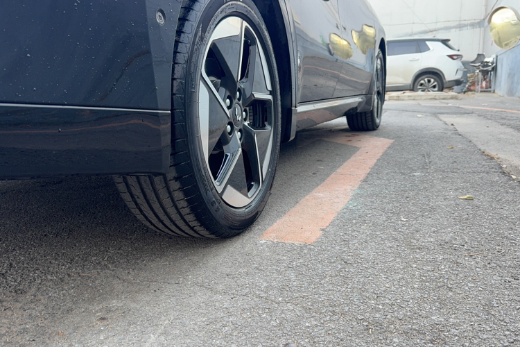 五菱汽车 五菱星光 2025款 610km 智能旗舰型局部细节9004