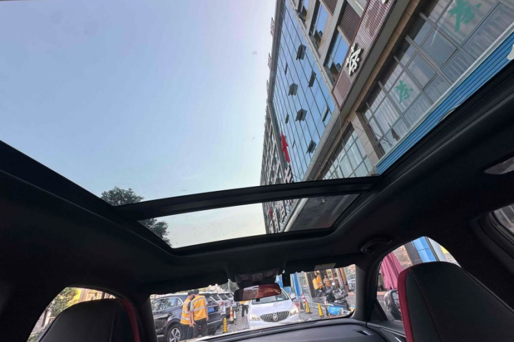 长安X5 PLUS 2024款 1.5T DCT先锋型中控内饰7004