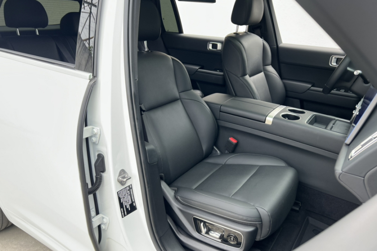 理想汽车 理想L7 2023款 Max局部细节41